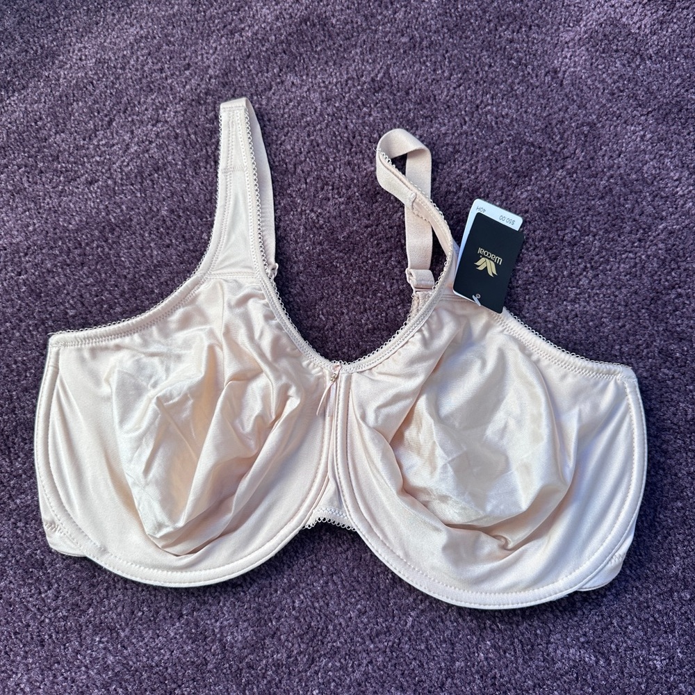 Wacoal Satin Bra in Soft Beige